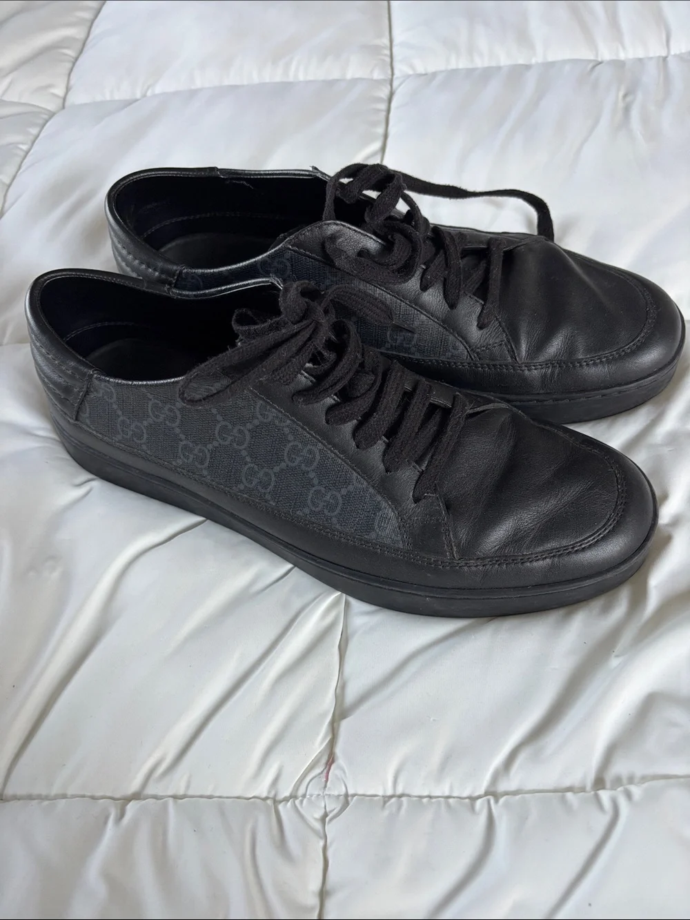 Gucci GG Supreme canvas and leather sneakers